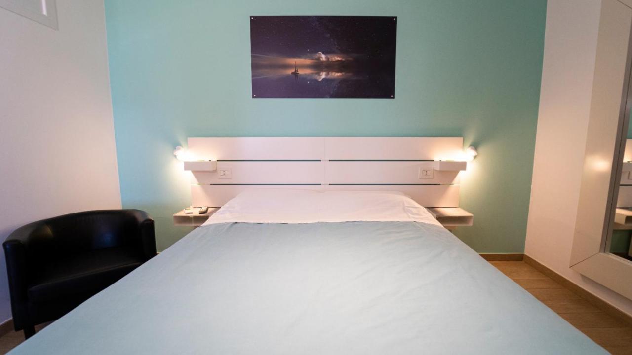 바를레타 La Palma Del Sol B&B 외부 사진
